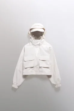 Gertrude Coupe-vent court à détails techniques Shiloh Blanc Sale