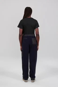 Gertrude Pantalon coupe droite bicolore unisexe en sherpa Tetsuo Night/black Store