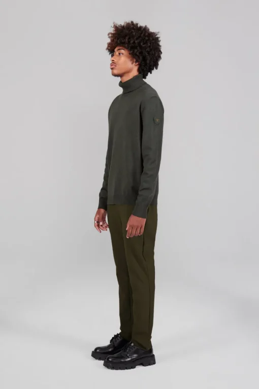 Gertrude Pull en maille col roulé Eliott Kaki Clearance