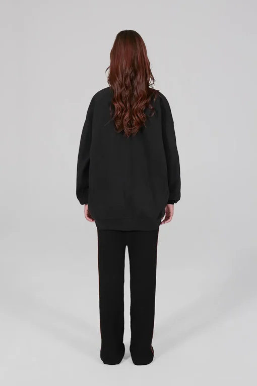 Gertrude Sweat col rond unisexe Ilona Noir Best Sale